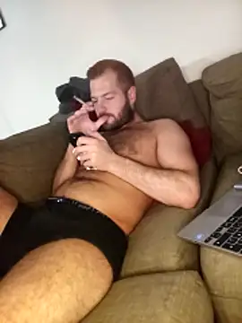 THE_CHEEKY_ALPHA élő XXX-chatje