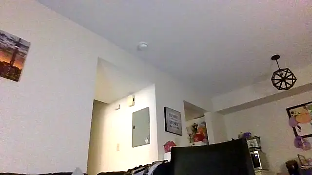 دردشة thedevinemama الجنسية المباشرة