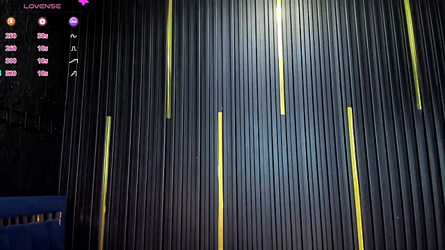 Онлайн чат XXX LolyYunno