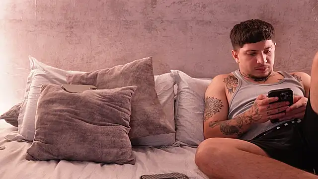 Nicky_and_Blake Live XXX-chat