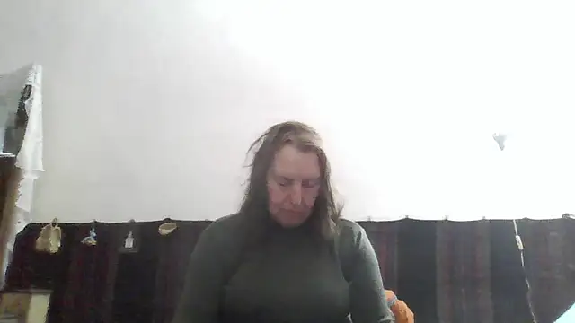 AnnaLive570's Webcam Show