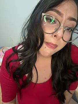 MileyGia Show in webcam