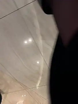 yimisun01 网  络视讯表演