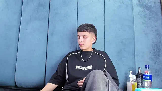 Megan_Thompson_ 现场XXX聊天