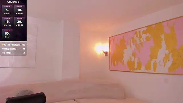 BellaThompsonX live XXX chat