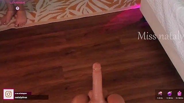 missnataly 现场XXX聊天