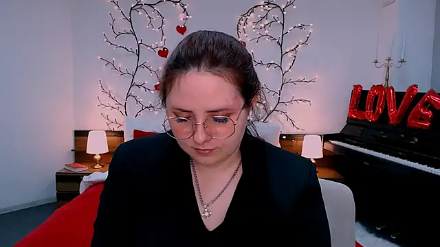 Hennessy_bunny: онлайн-секс-чат