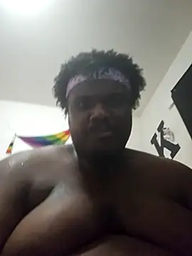 Chat XXX en directo de BigBossaNova69