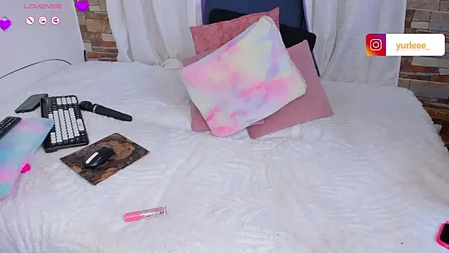 Brandy_brown_: онлайн-секс-чат