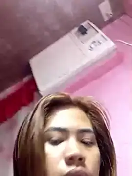 Cutie_body11 Adlı Modelin Canlı XXX Sohbeti