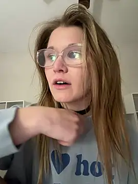 Pokazy przed kamerką – Riley_ray69