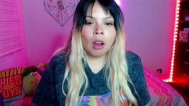 EllieMoonX Chat XXX live