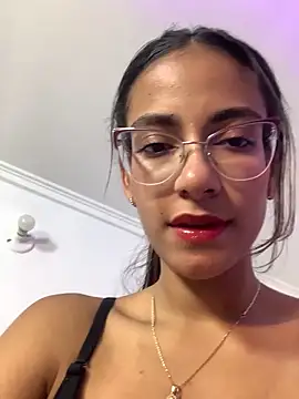 elegant__rousen Live XXX chat