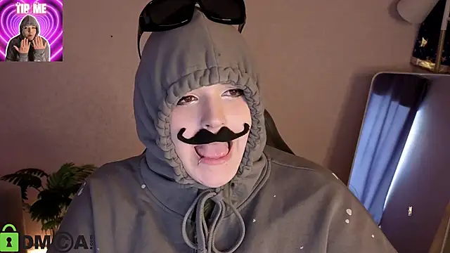 Mia_R0ss: онлайн-секс-чат