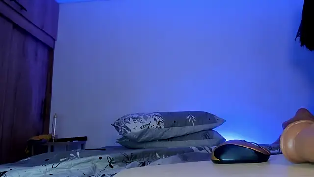 Chat +18 de Sweet_Astra_Goddess ao vivo