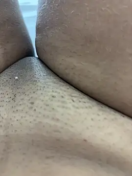 Show de Prycilaevelly_gostosa na webcam