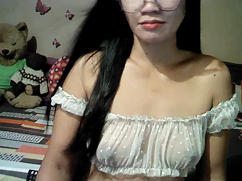 Chatroom XXX en direct de Mia_Rein