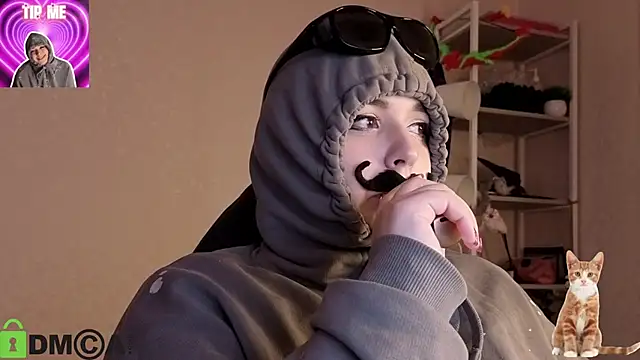 Mia_R0ss Chat XXX in diretta