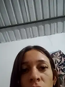 Elduodinamico45 在線直播表演