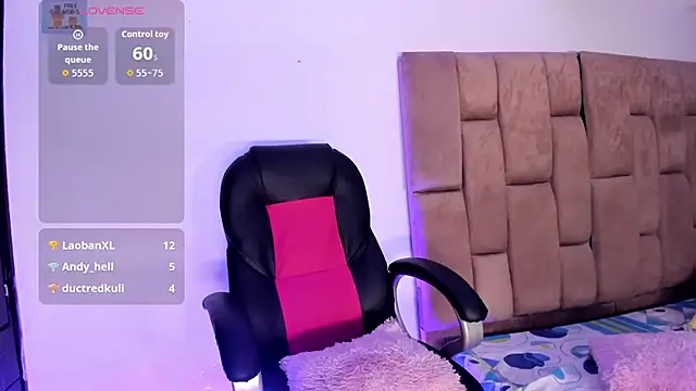 Chatroom XXX en direct de joeli_sweet