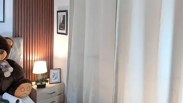 XXX chat uživo modela angeli_sexi