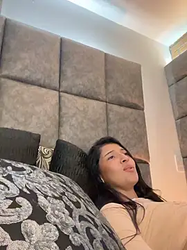 BrigitteVons' Live XXX Chat