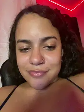 demonaughtyyyのライブXXXチャット