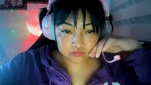 Shaddycute_'s Live XXX Chat