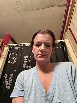 XXX chat uživo modela mamabaddie