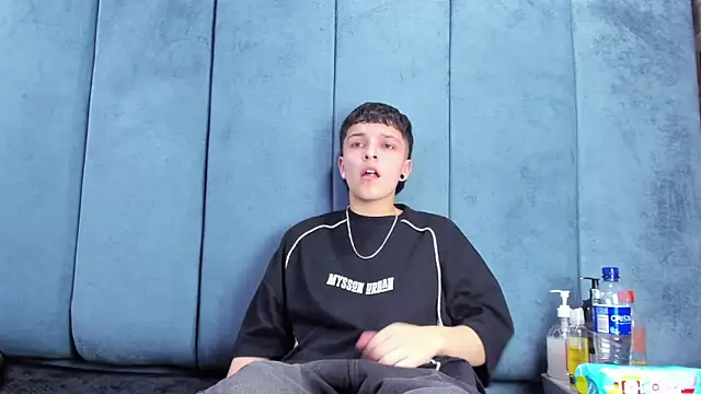 Megan_Thompson_'s Live XXX Chat