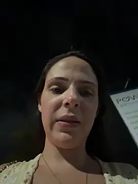 Chat +18 de Lady_LauraRose ao vivo