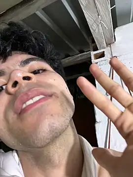 Chat +18 de Axel-Mejia ao vivo