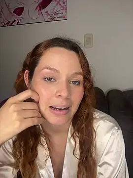 Вебкам-шоу miacarrot