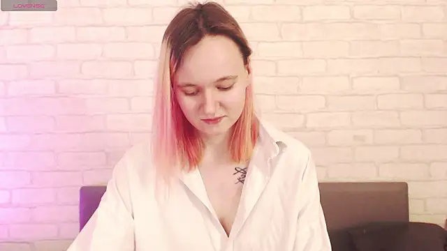 Chat XXX en directo de Ericha_Stone