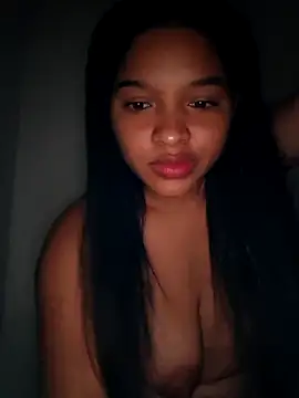 AnnaMil3J – Live XXX-chat