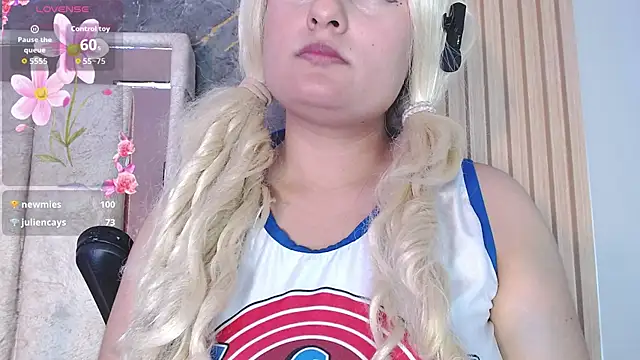 Hazumi_Tsu Live XXX-Chat