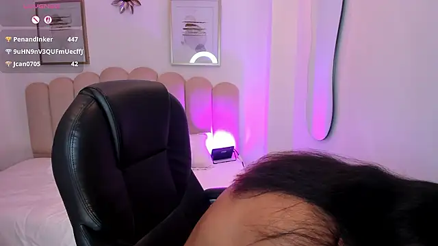 raven_stonee Chat XXX in diretta