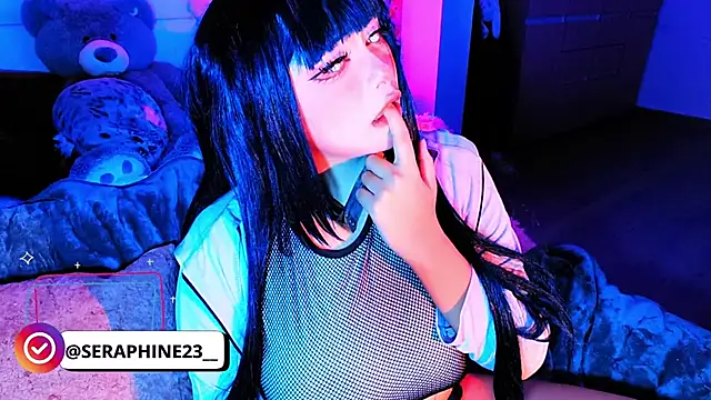 seraphine23のライブXXXチャット