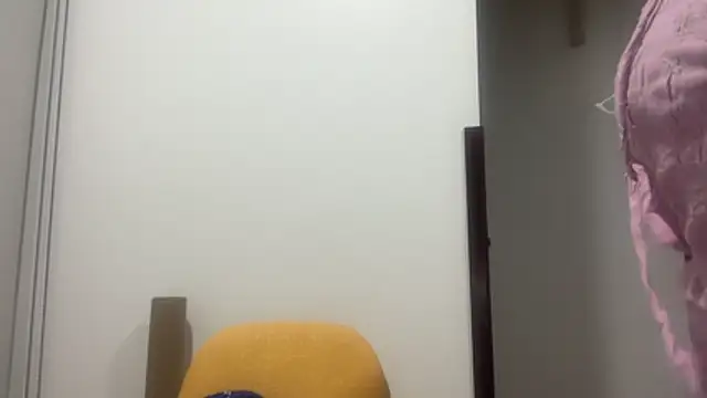 ChocolateCakeQueen Adlı Modelin Canlı XXX Sohbeti