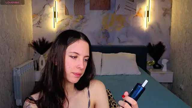 elise_robbie – Naživo XXX chat