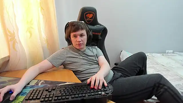 iliaskrislove webkamerás műsora