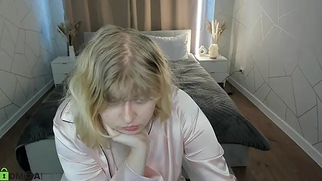 luna_c0ra Live XXX-Chat