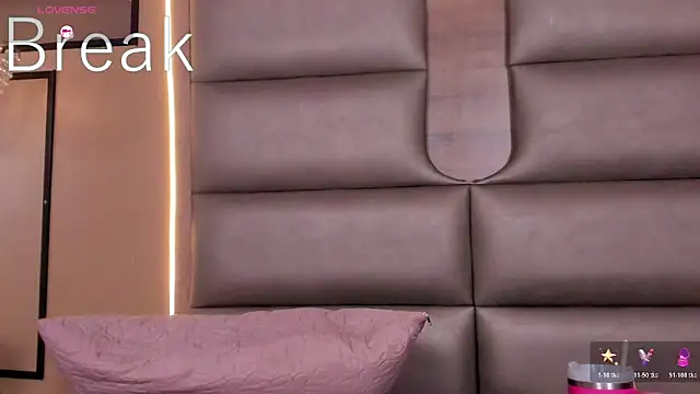 Chat XXX Live CAYLINCOLLINS