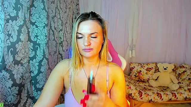 Marie_Ellie Live XXX-Chat