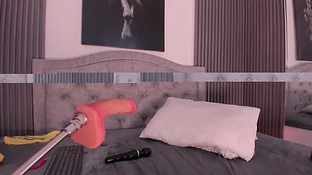 Naia-Nore's Live XXX Chat