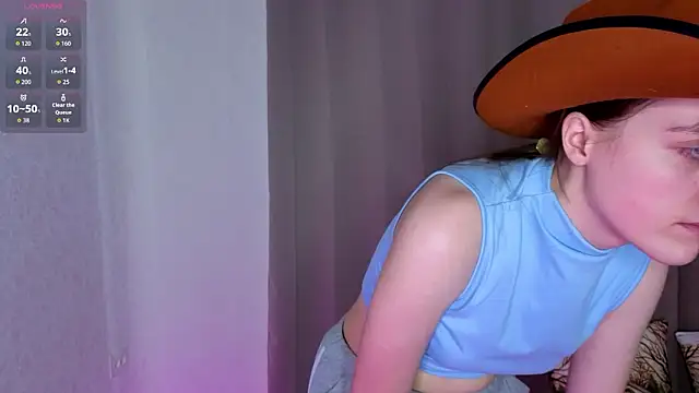 دردشة EsterCristofori الجنسية المباشرة