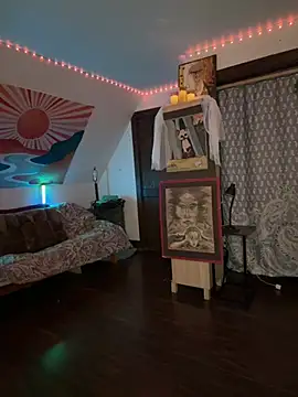 SuzyCatzz Adlı Modelin Canlı XXX Sohbeti