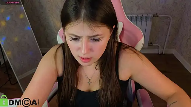 Crystal-Lace's Live XXX Chat