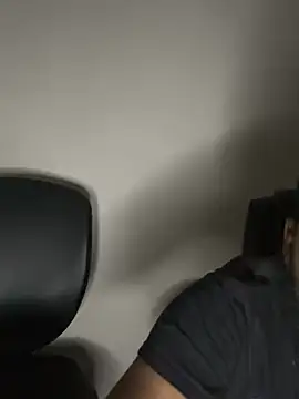 Chatroom XXX en direct de DancingLemonade