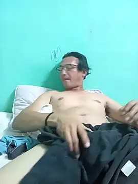 Andresguz35 webkamerás műsora